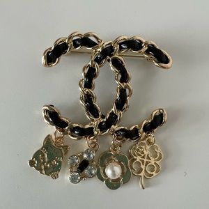 Black charm fashion brooch